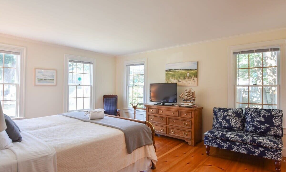 Photo of Others in Chatham