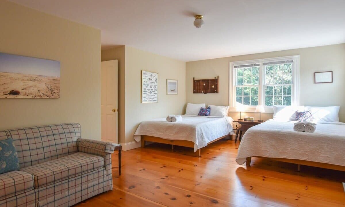 Photo of Others in Chatham