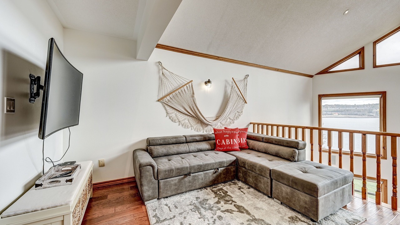 Photo of Livingroom in Lafontaine