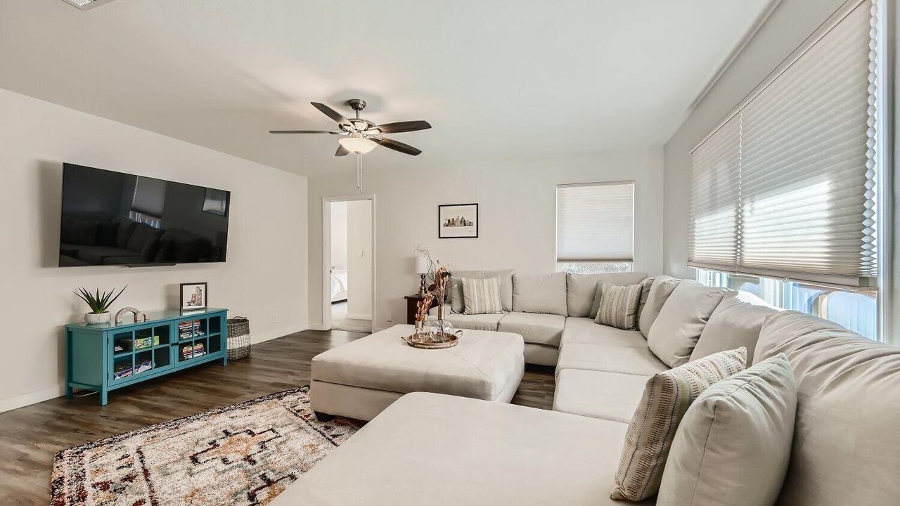 Photo of Bedroom in South Manchaca