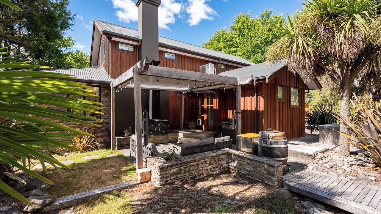 Photo of Livingroom in Wanaka
