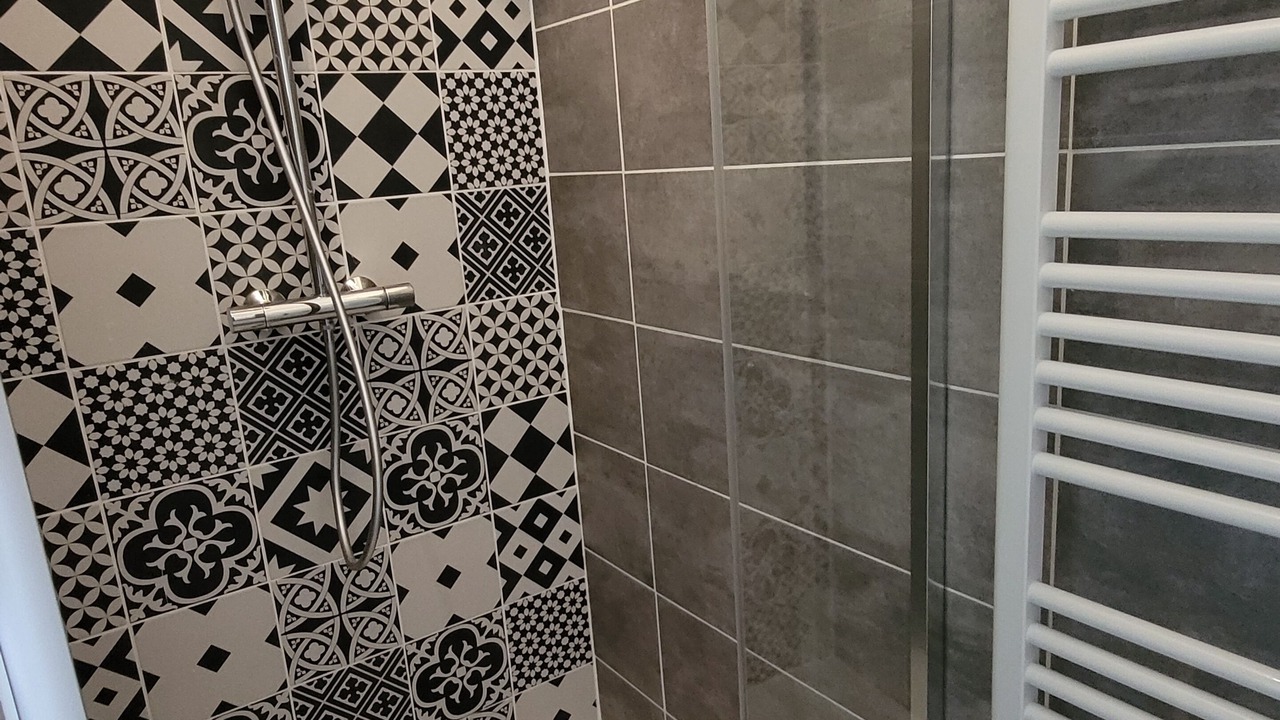 Photo of Bathroom in Theneuil