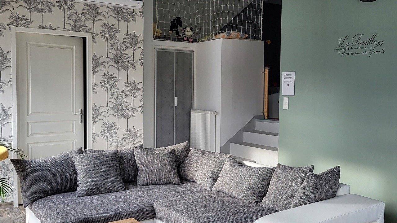 Photo of Livingroom in Theneuil