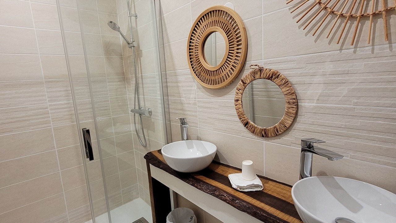 Photo of Bathroom in Theneuil