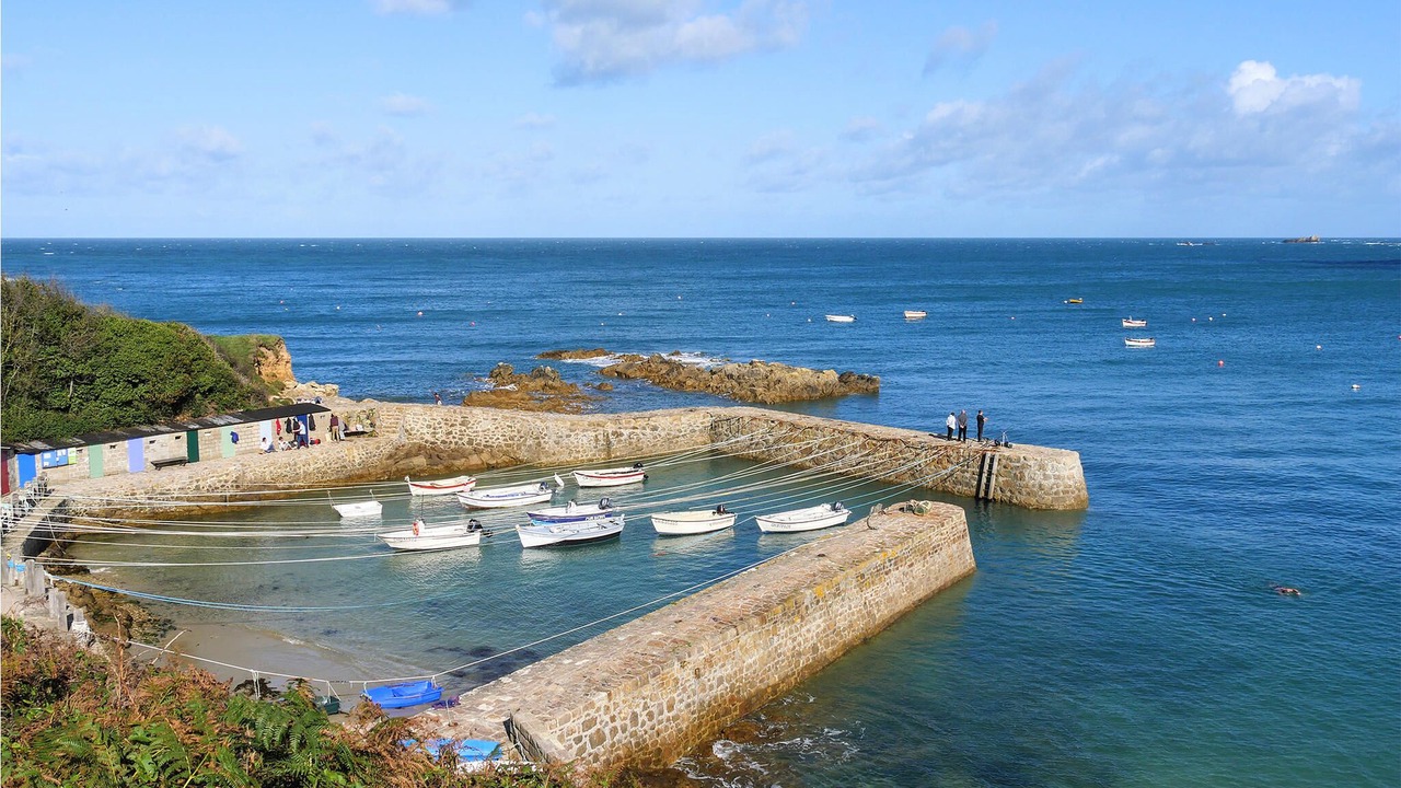 Photo of Others in Saint-Germain-des-Vaux
