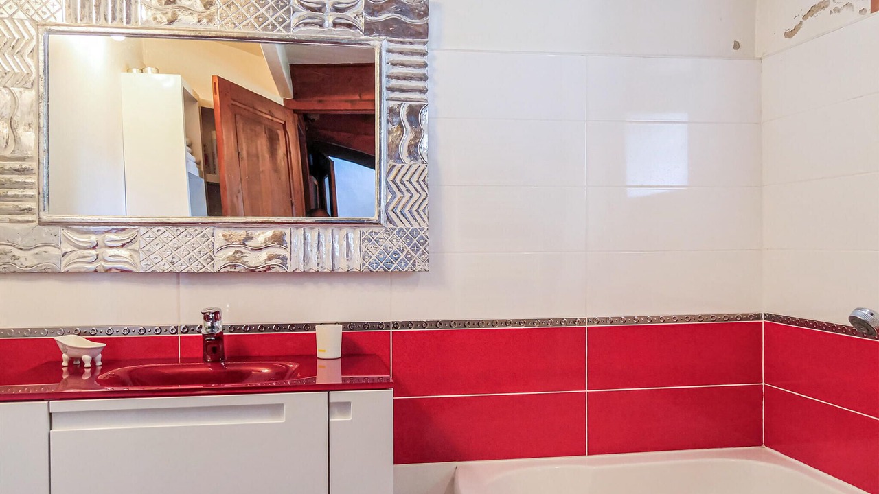 Photo of Bathroom in Saint-Germain-des-Vaux