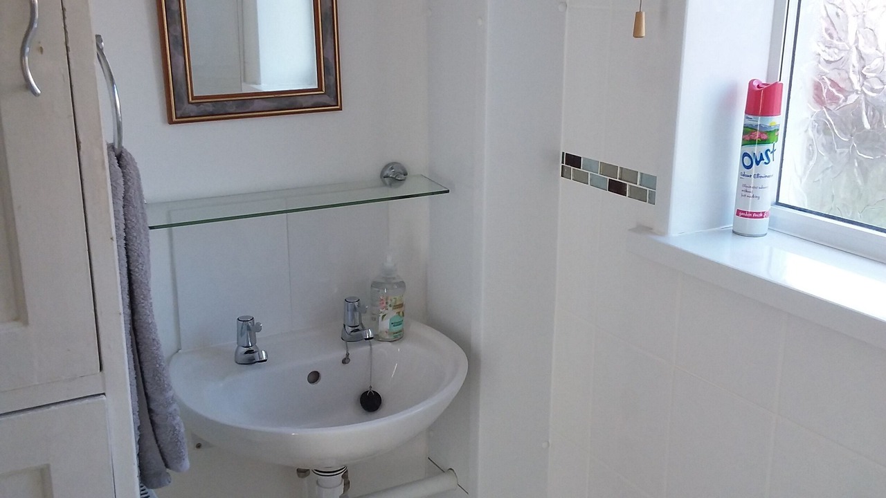 Photo of Bathroom in Holestone Moor