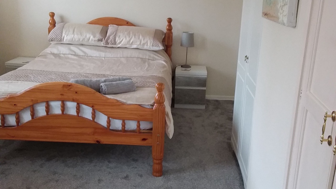 Photo of Bedroom in Holestone Moor