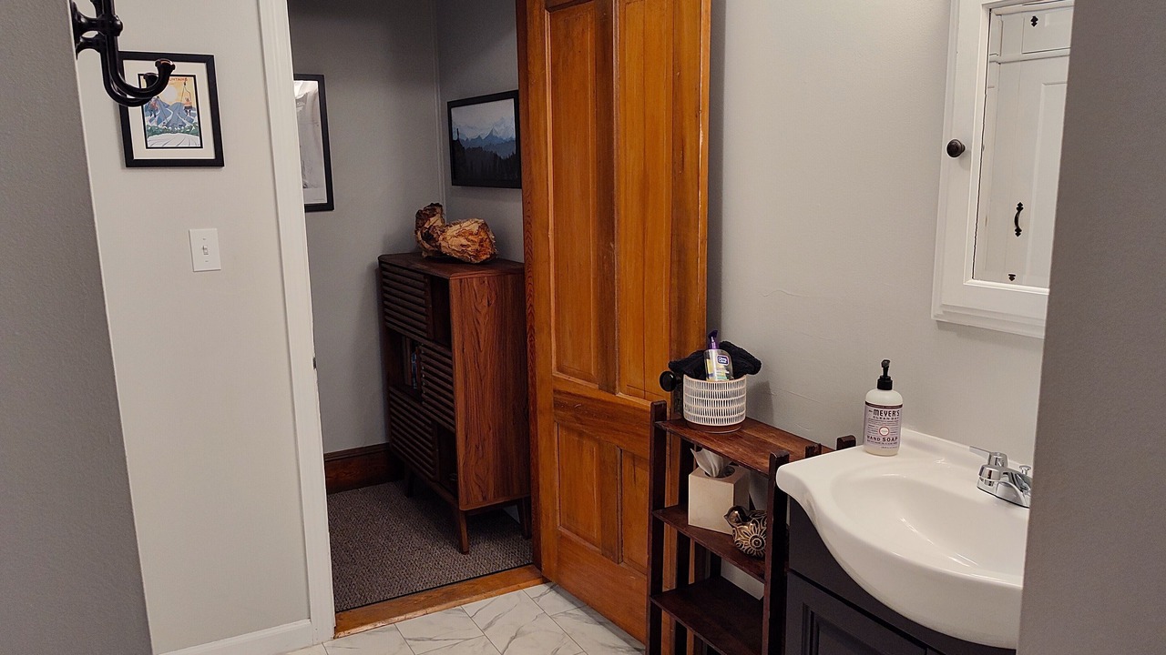 Photo of Bathroom in Upper Village