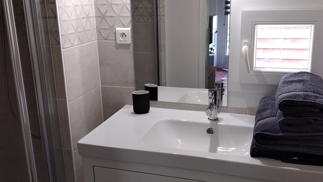 Photo of Bathroom in Sainte-Gemme-la-Plaine