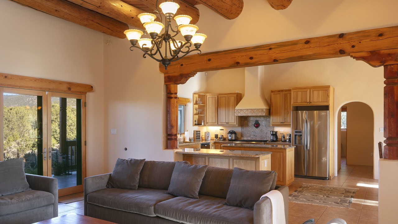 Photo of Livingroom in Taos