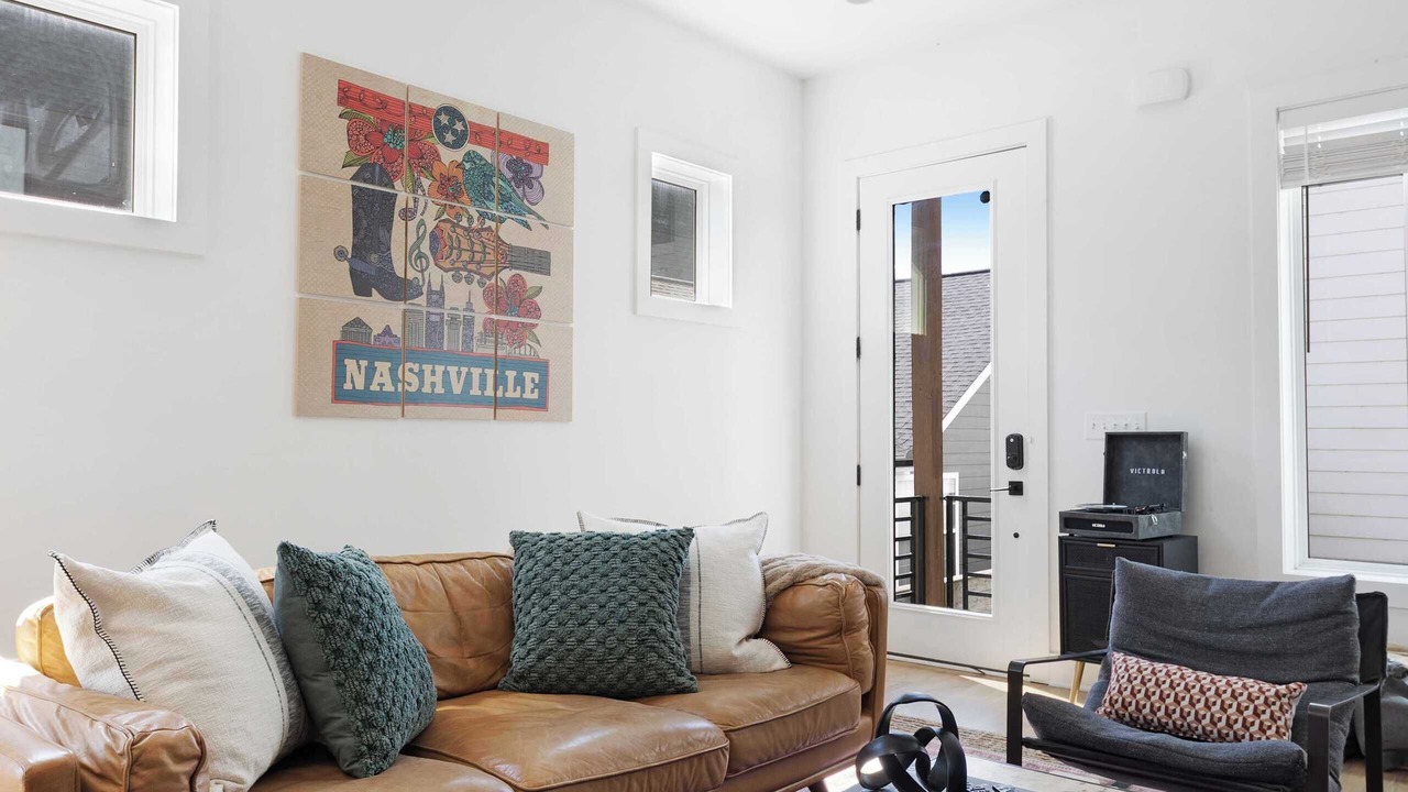 Photo of Livingroom in Edgehill