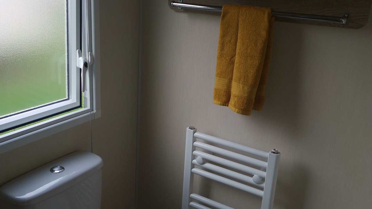 Photo of Bathroom in Swalecliffe