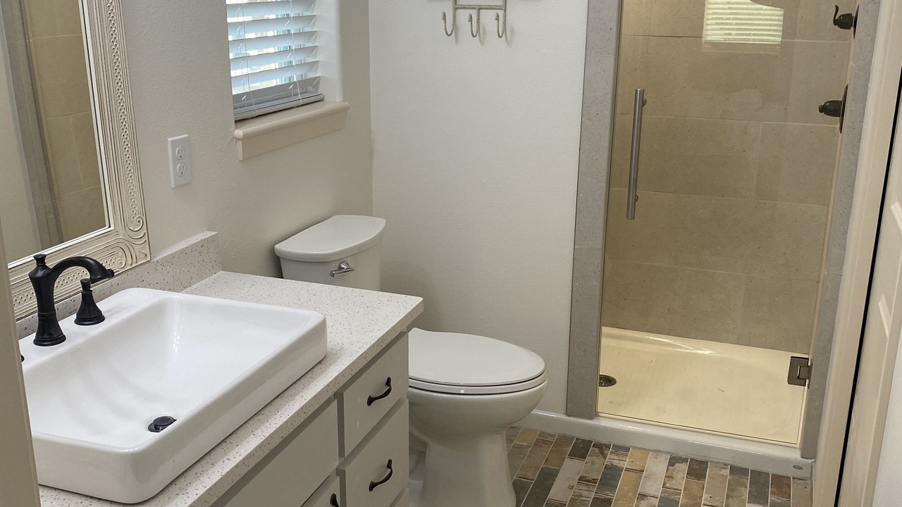 Photo of Bathroom in San Patricio County