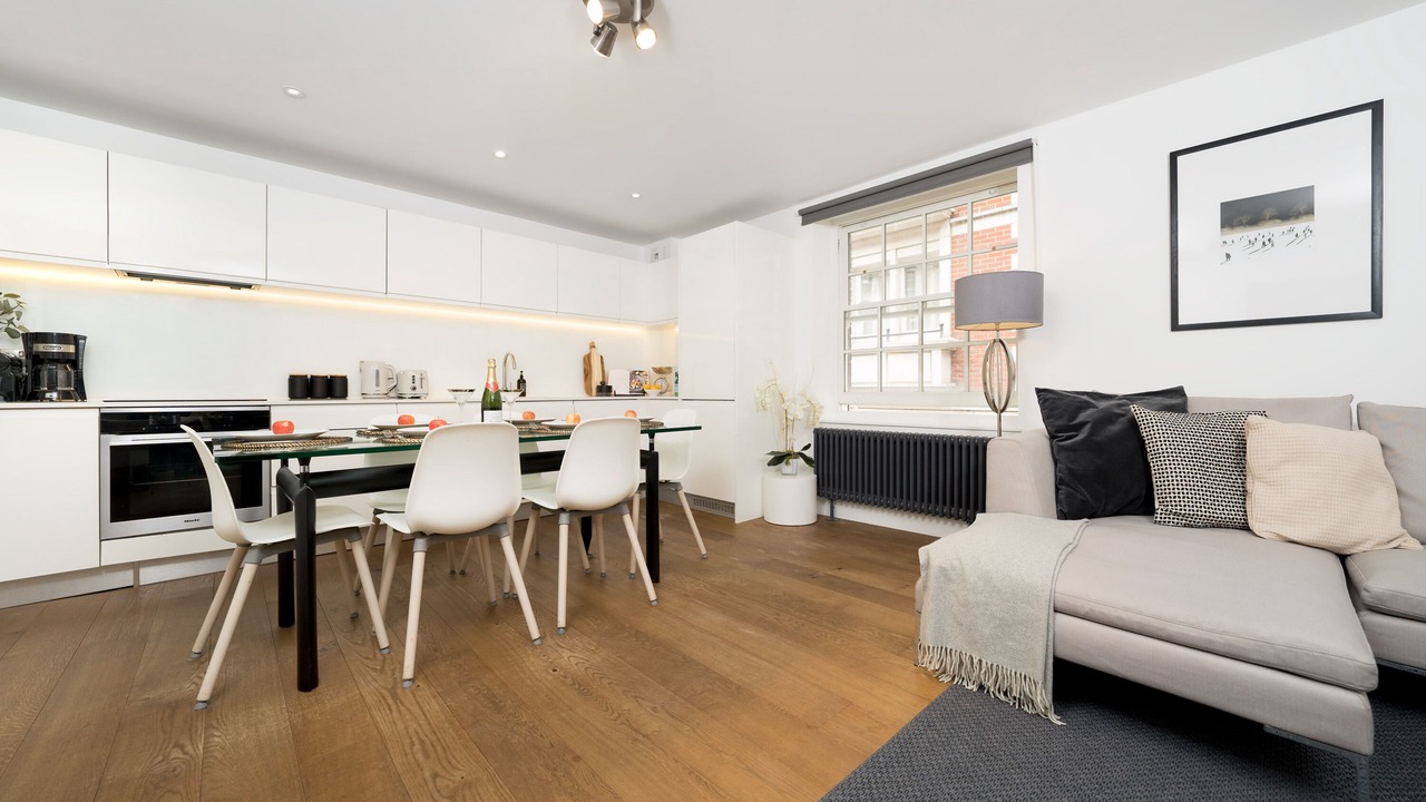 Photo of Livingroom in Covent Garden