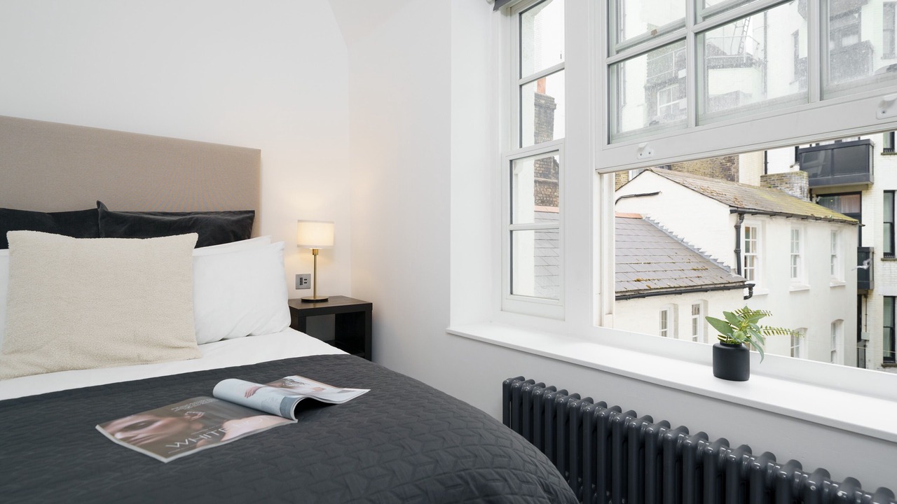 Photo of Bedroom in Covent Garden