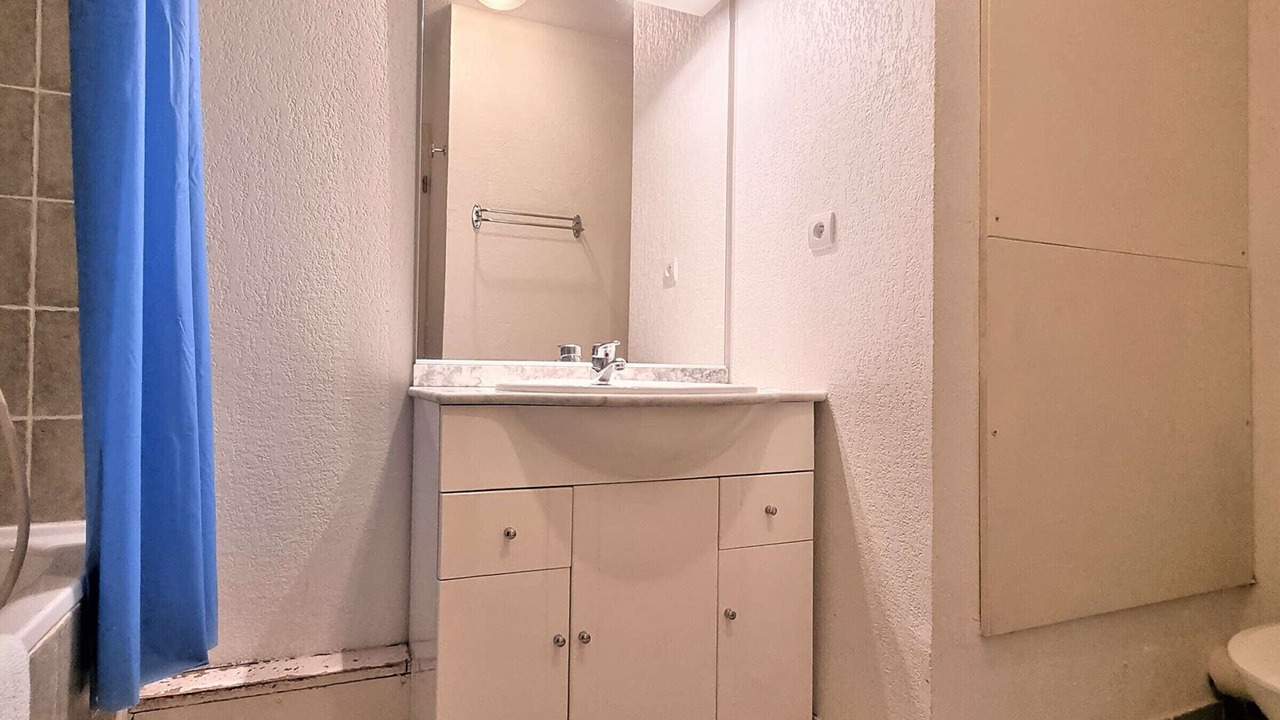 Photo of Bathroom in Saint-Etienne-en-Devoluy