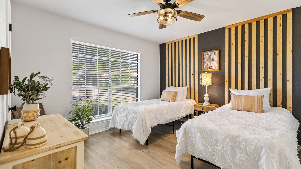 Photo of Bedroom in Euless