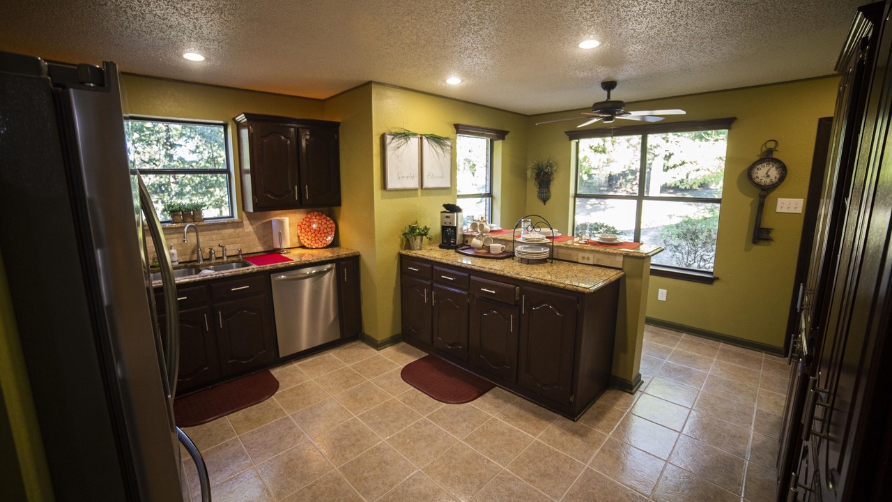 Photo of Kitchen in Lindale
