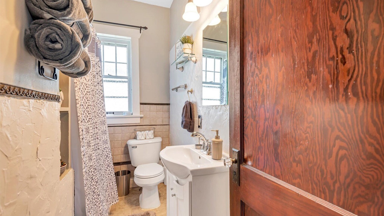 Photo of Bathroom in Washington
