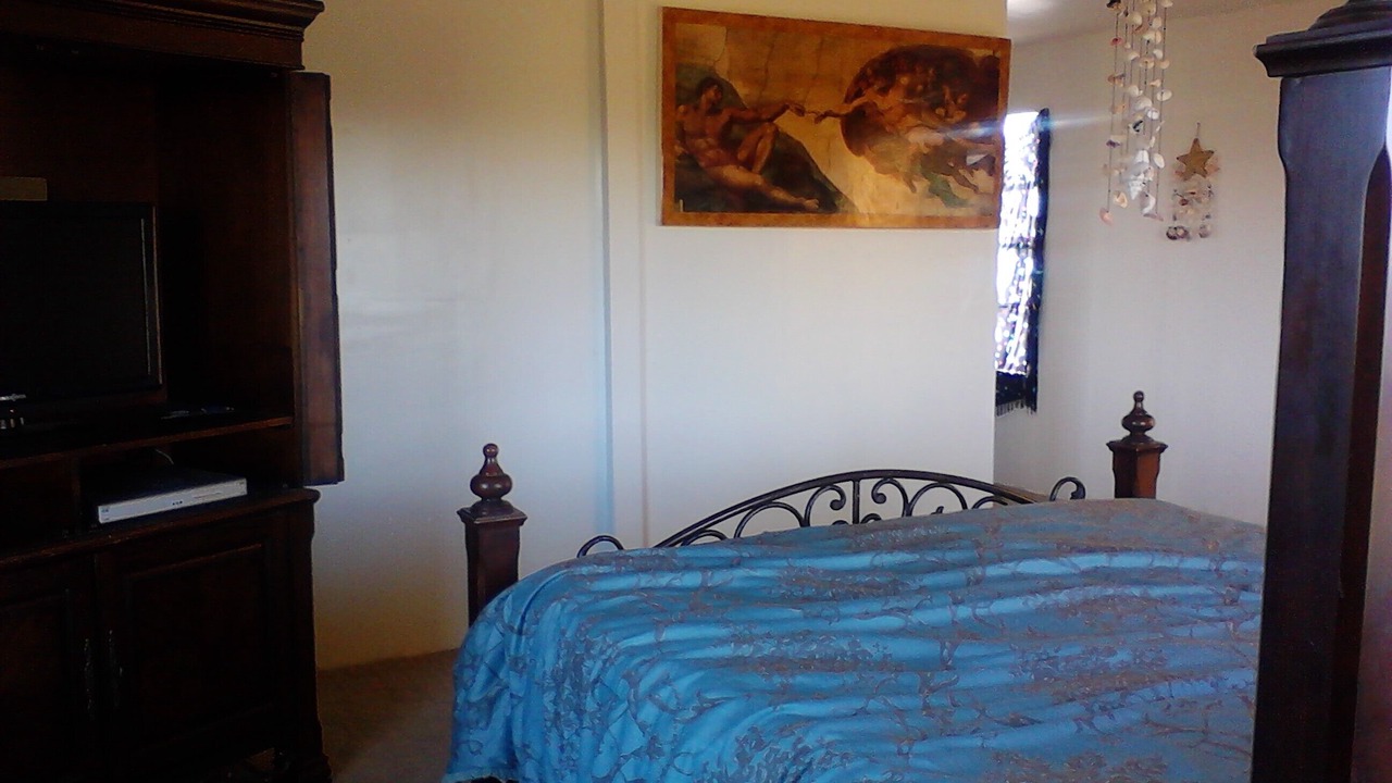 Photo of Bedroom in Lakehills