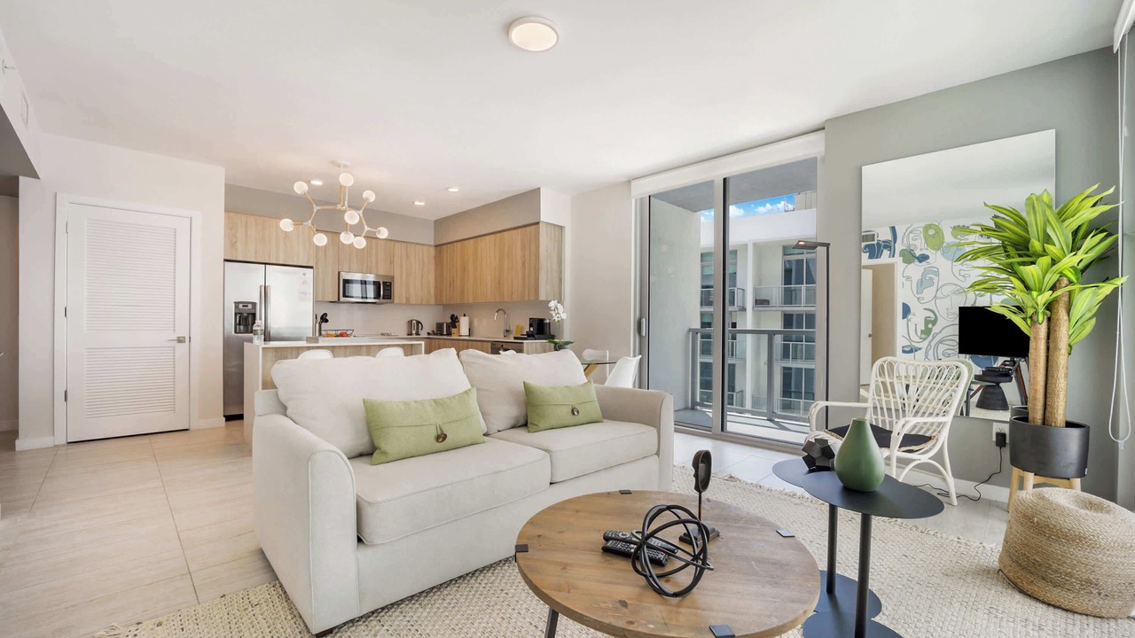 Photo of Livingroom in Northeast Miami