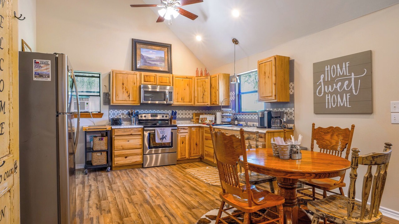 Photo of Kitchen in Round Mountain