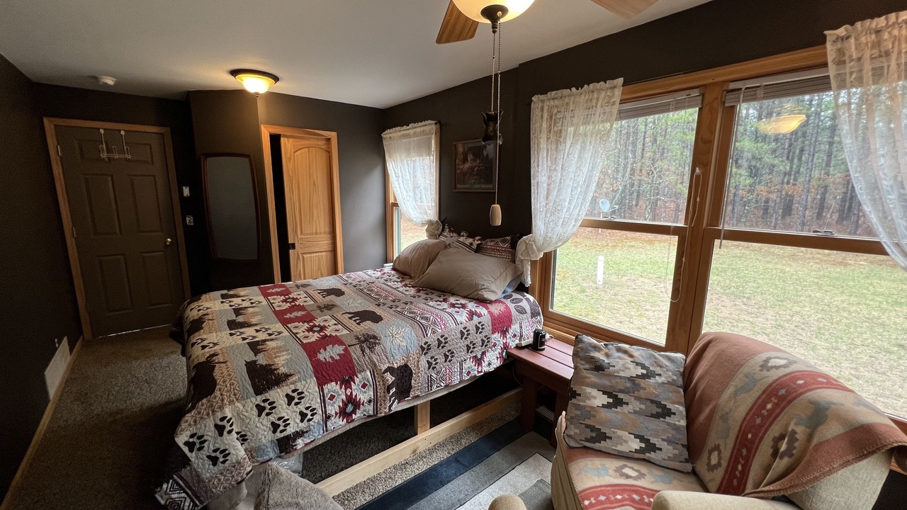 Photo of Bedroom in Spooner