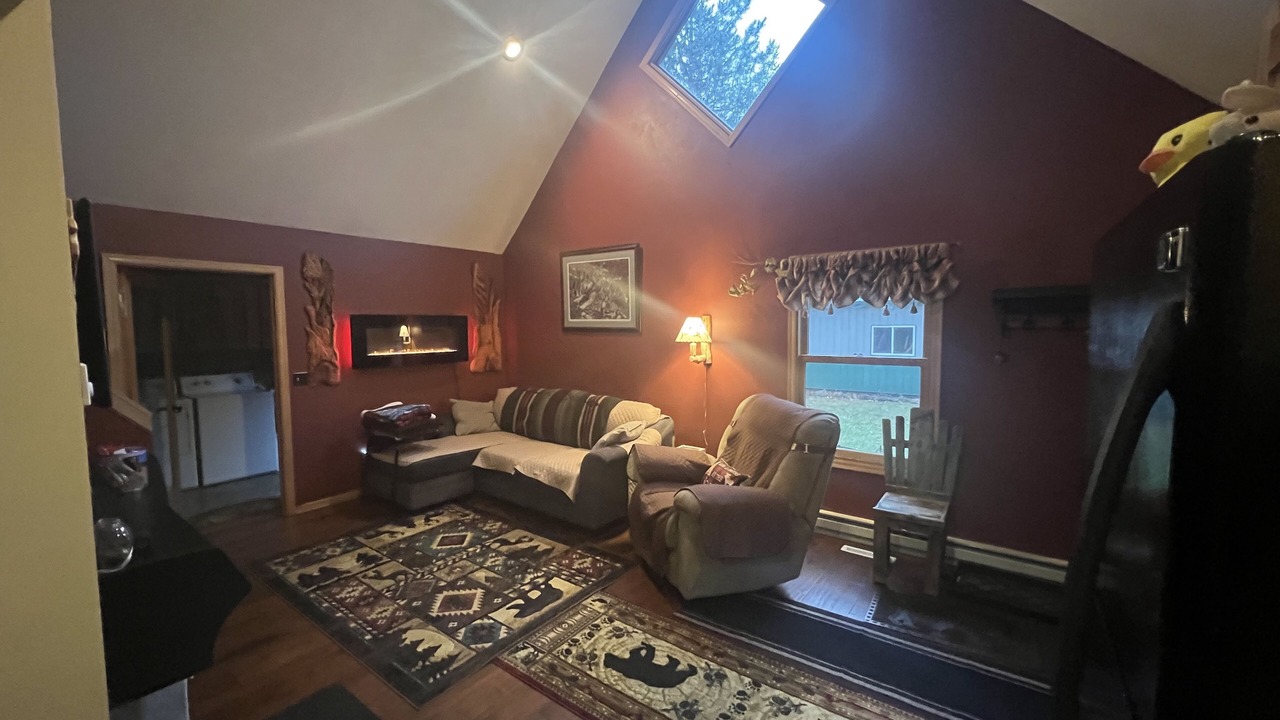 Photo of Livingroom in Spooner