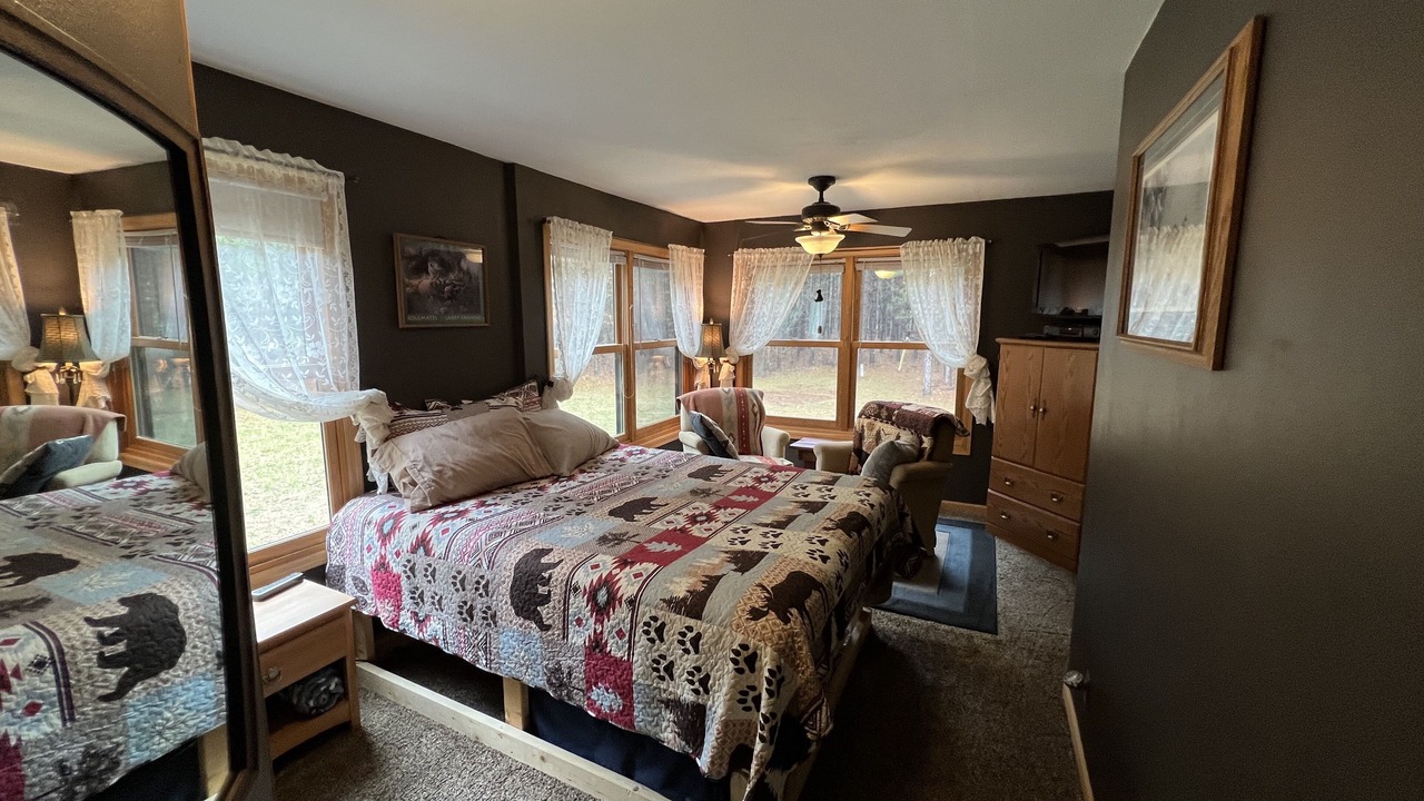 Photo of Bedroom in Spooner