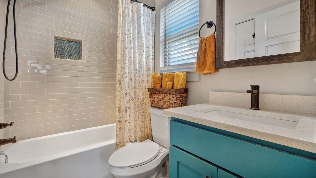 Photo of Bathroom in Government Hill