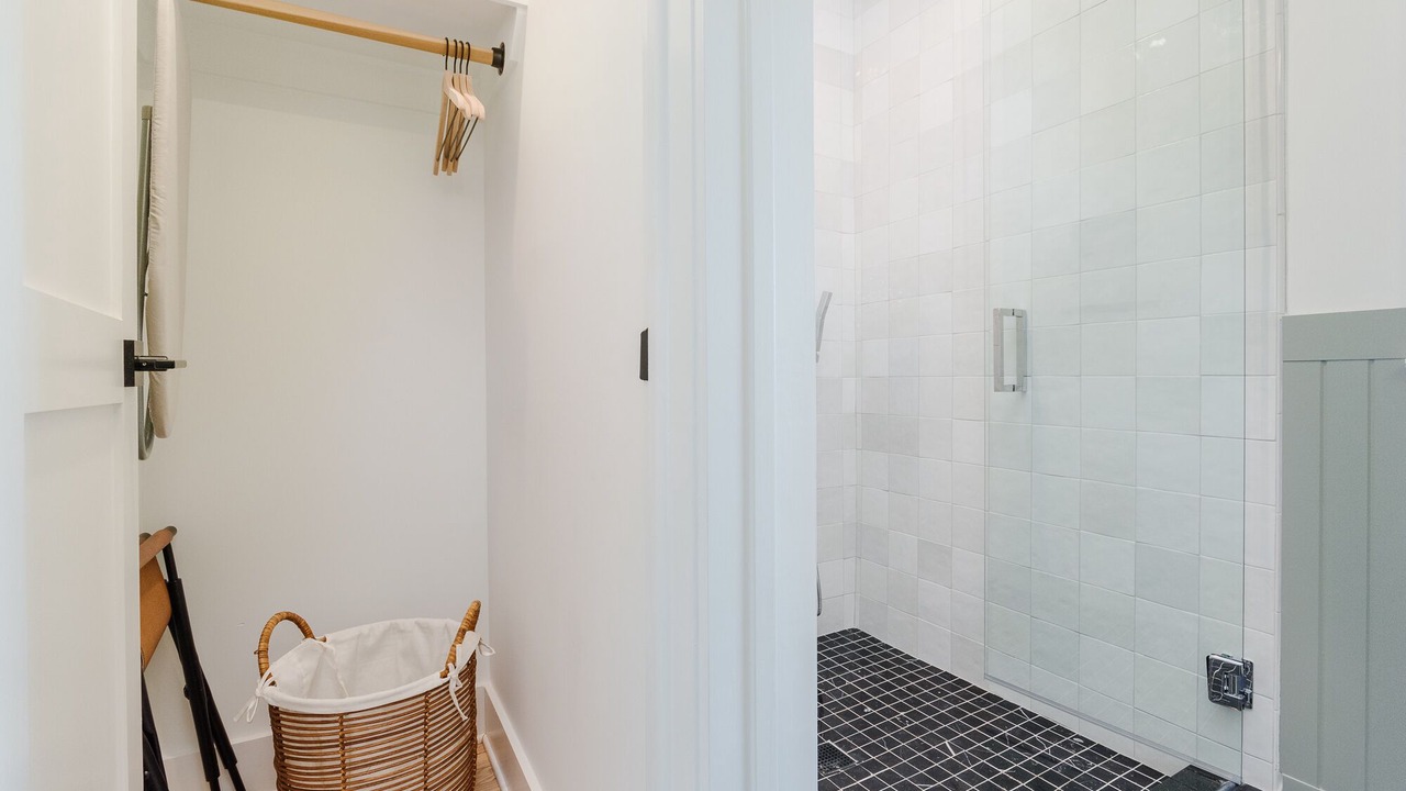 Photo of Others in Avondale