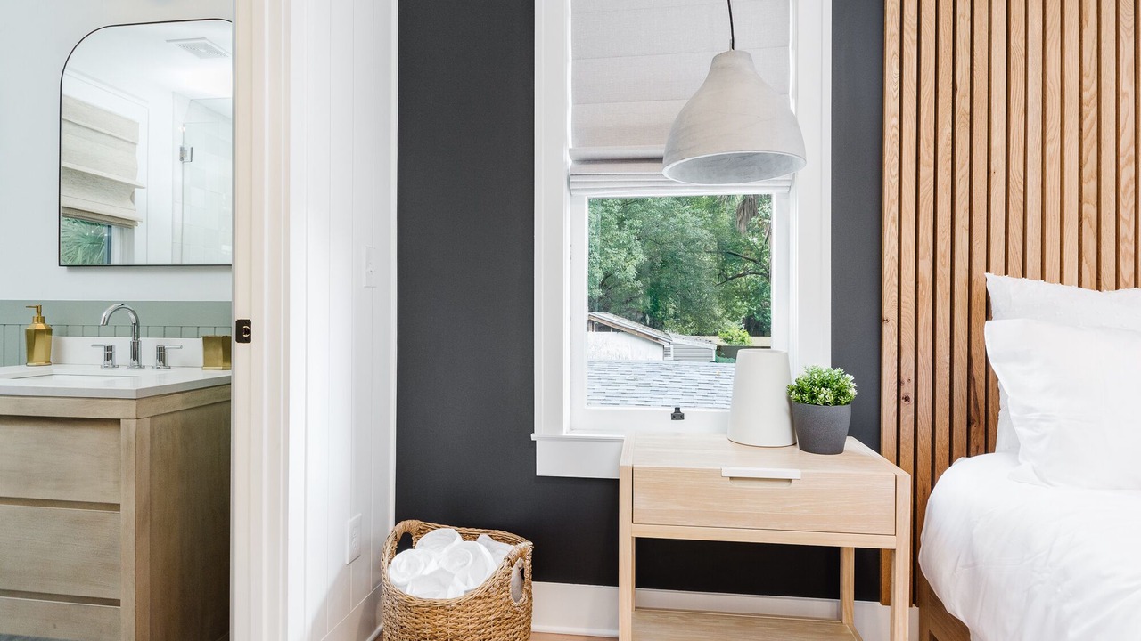 Photo of Bedroom in Avondale