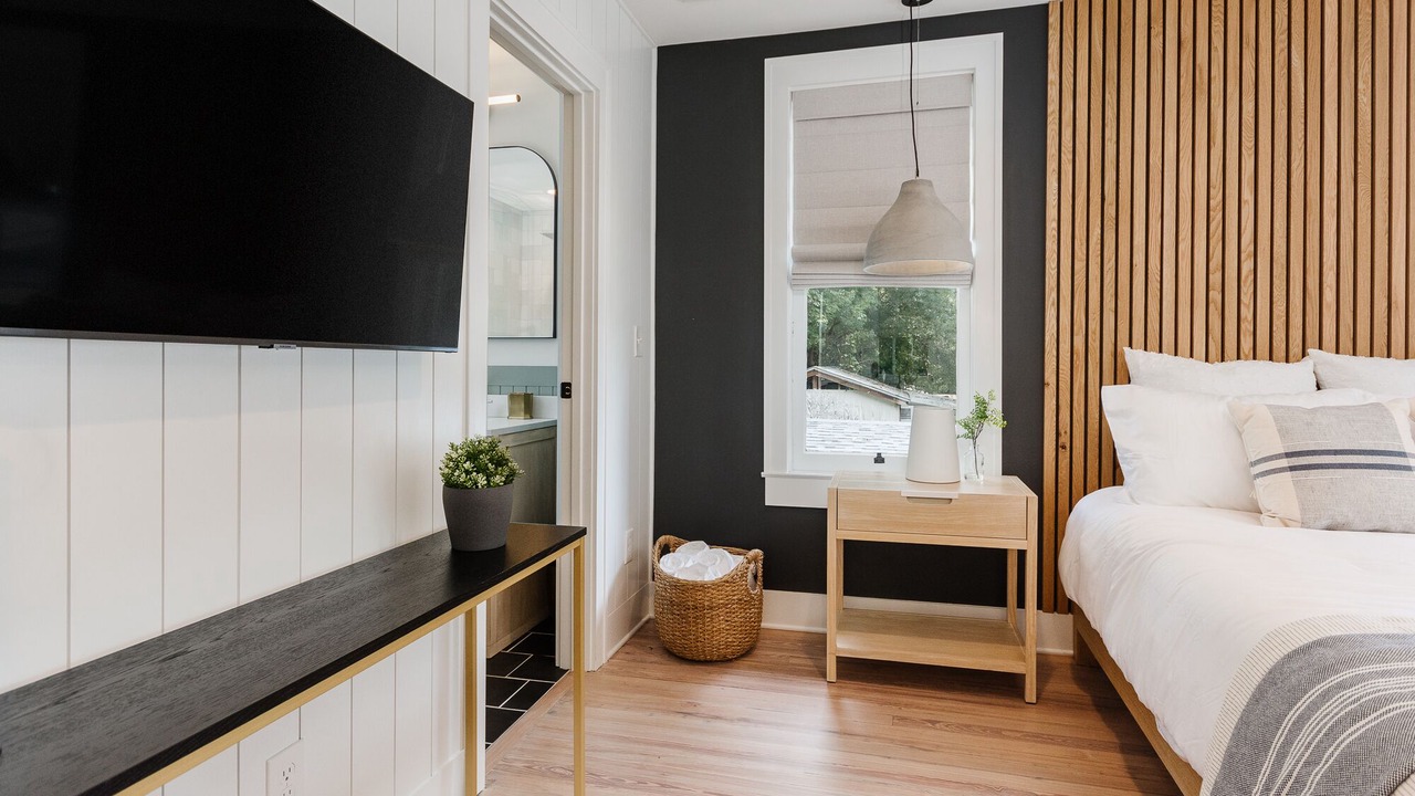 Photo of Bedroom in Avondale