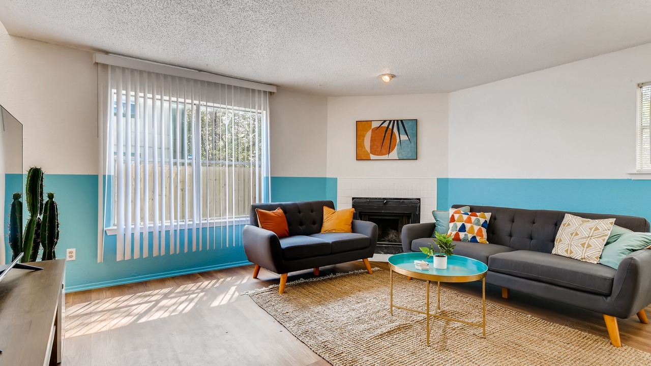 Photo of Livingroom in Franklin Park