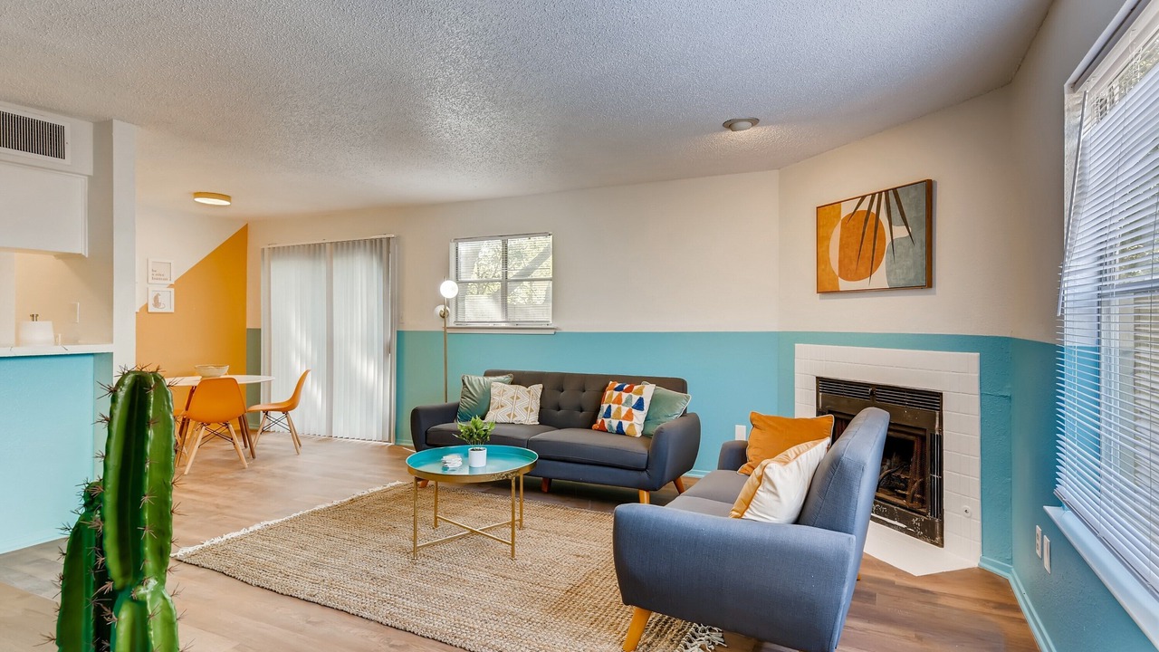 Photo of Livingroom in Franklin Park