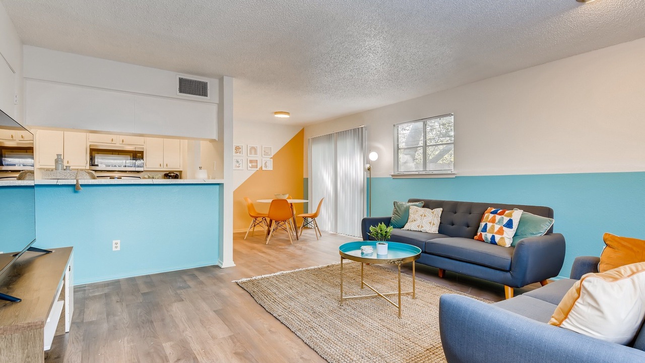 Photo of Livingroom in Franklin Park