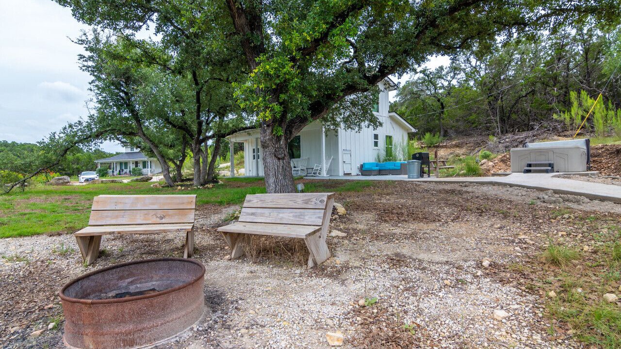 Photo of Outdoor in Spring Branch