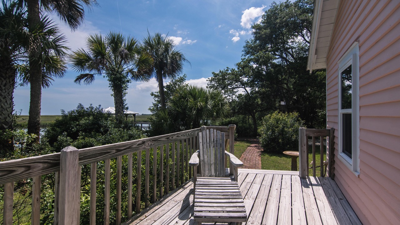 Photo of Patio Balcony in Edisto Island