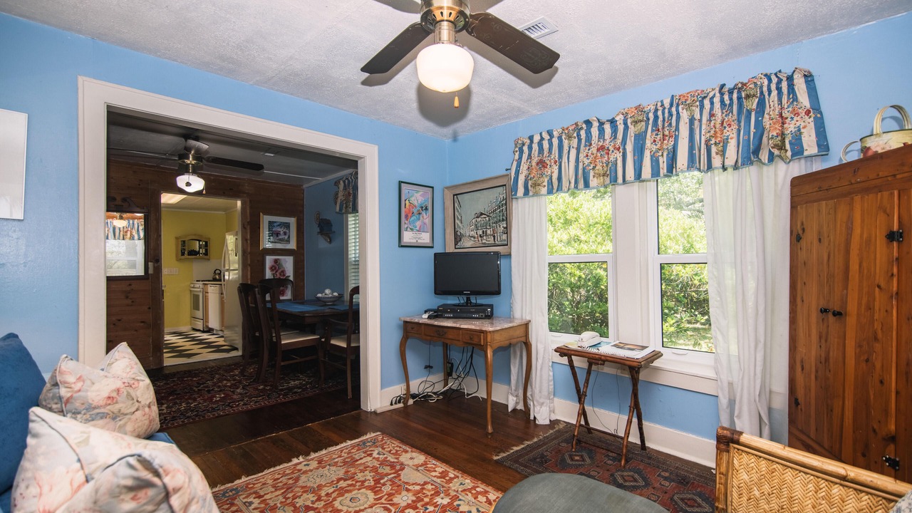 Photo of Livingroom in Edisto Island