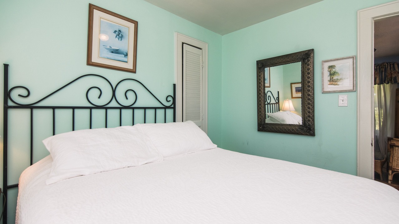 Photo of Bedroom in Edisto Island