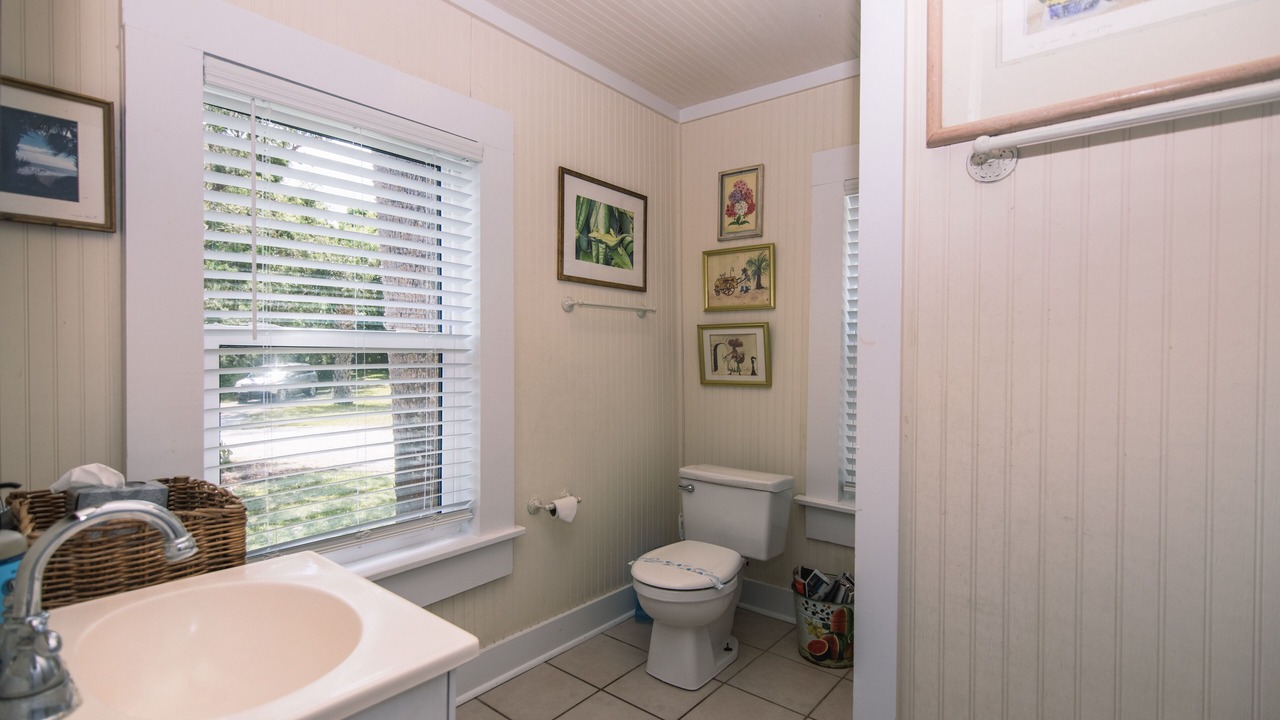 Photo of Bathroom in Edisto Island
