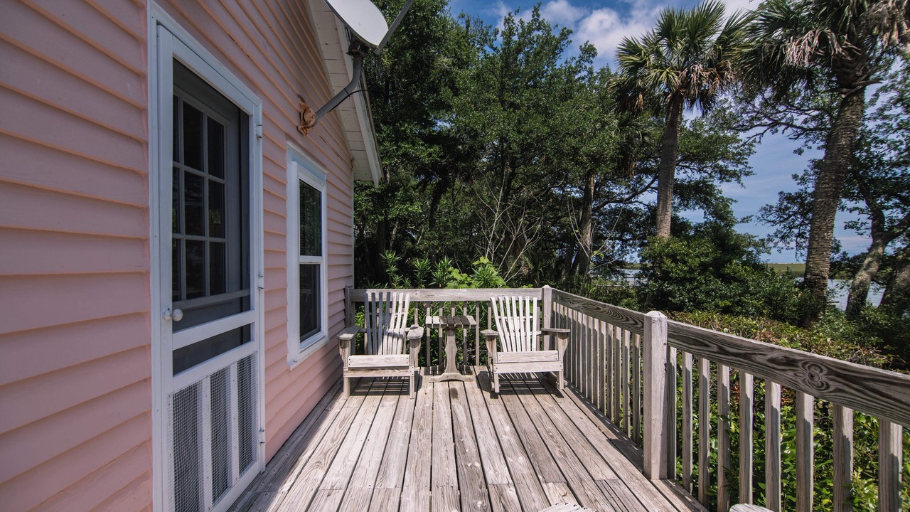 Photo of Patio Balcony in Edisto Island
