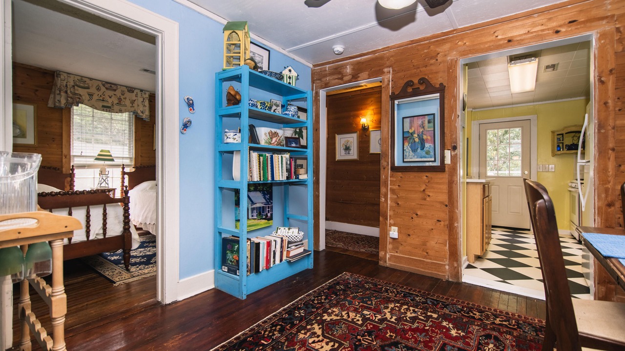 Photo of Bedroom in Edisto Island