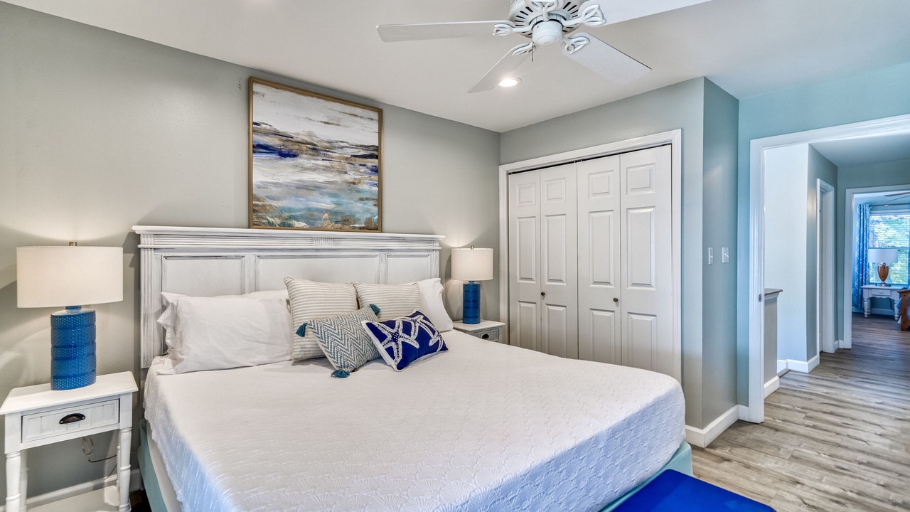 Photo of Others in Clipper Cove