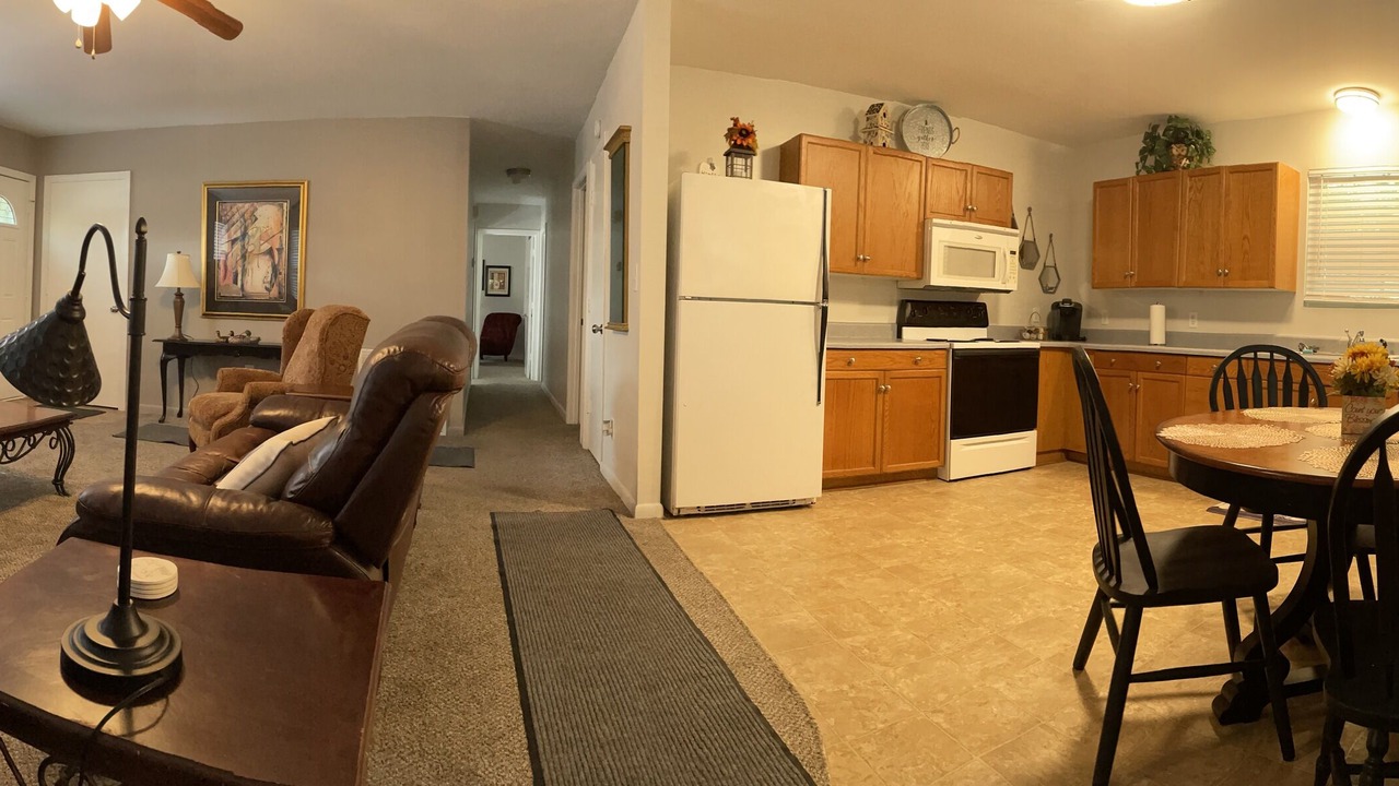 Photo of Livingroom in Pendleton