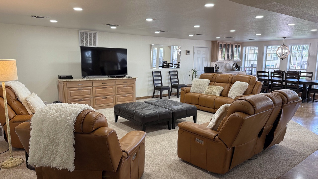 Photo of Livingroom in Marathon