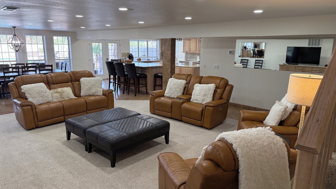Photo of Livingroom in Marathon