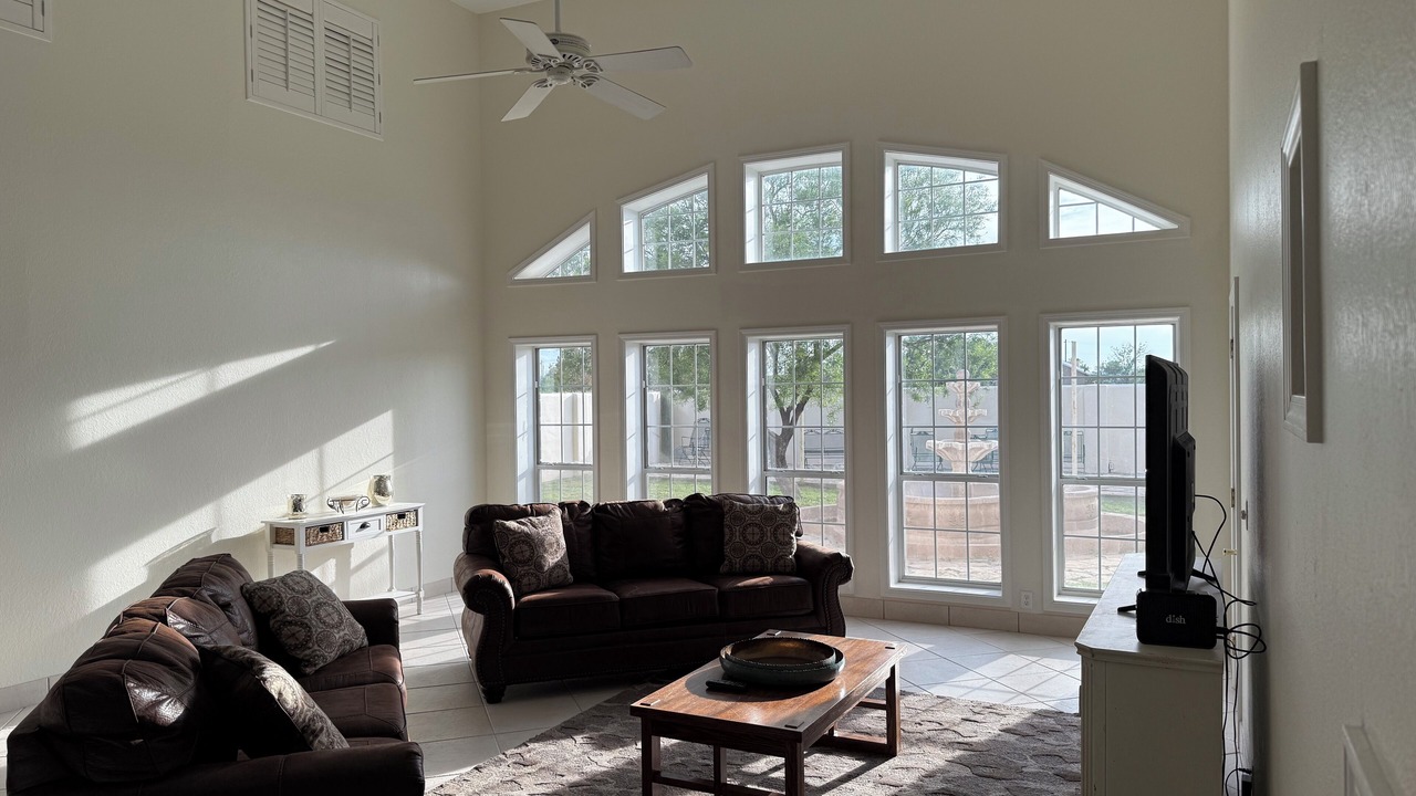 Photo of Livingroom in Marathon