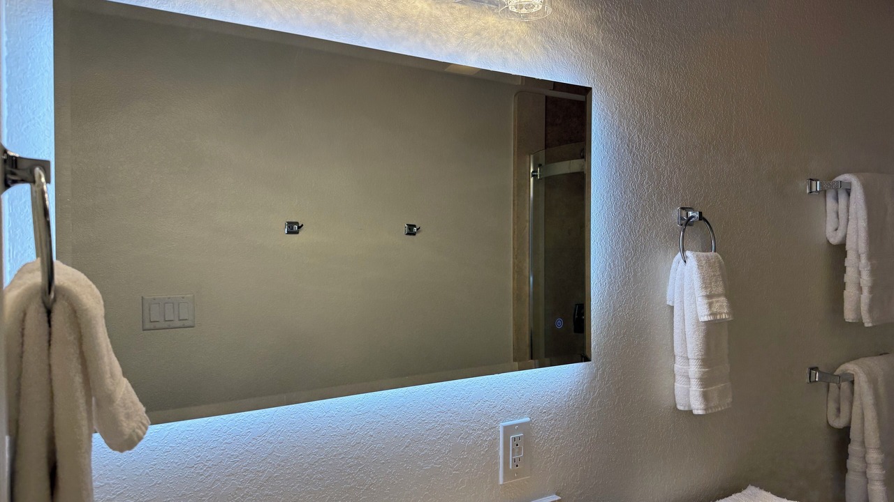 Photo of Bathroom in Marathon